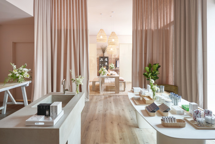 Yabu Pushelberg Richtet Pop Up Store Von Goop In Toronto Ein